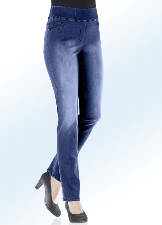 Hosen - Figurformende Jeans, in Größe 017 bis 052, in Farbe JEANSBLAU Ansicht 1