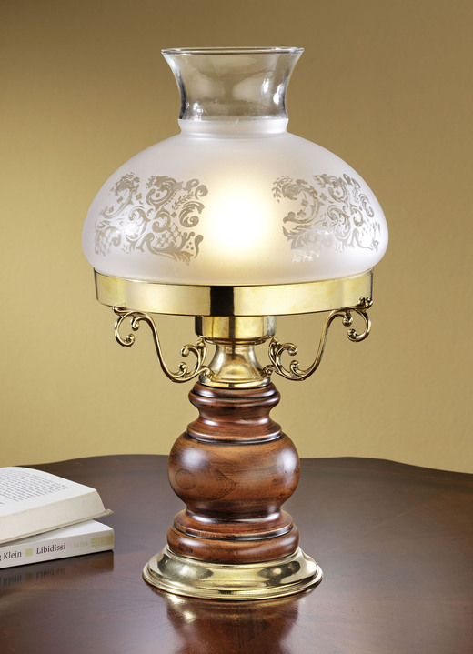 Tischlampe - Tischlampe aus massivem Messing mit Fuss aus massivem Erlenholz, in Farbe NUSSBAUM Ansicht 1