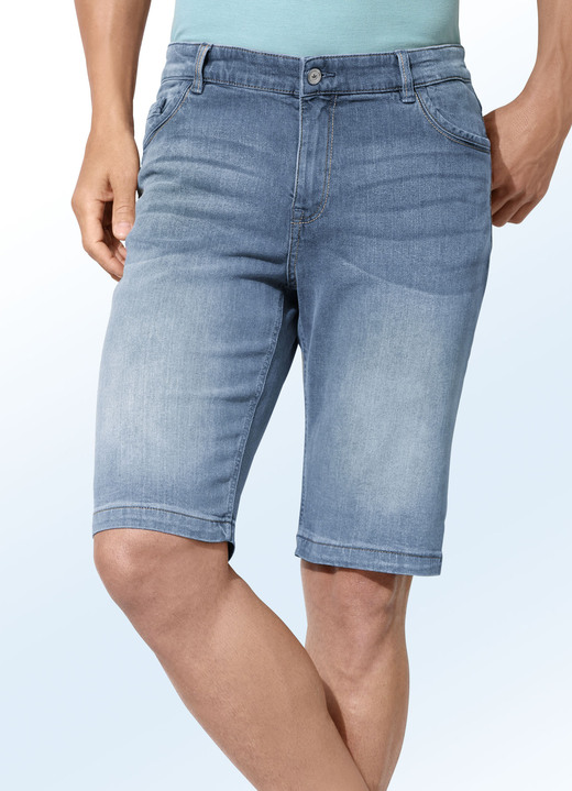 Hosen - «Redpoint»-Bermudas in 3 Farben, in Größe 046 bis 064, in Farbe HELLBLAU Ansicht 1