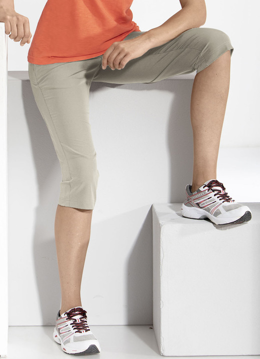 Homewear & Freizeitmode - 3/4-Hose von «LPO» in 3 Farben, in Größe 036 bis 050, in Farbe BEIGE