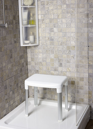 Dusch- und Badehocker mit extra grosser Sitzfläche