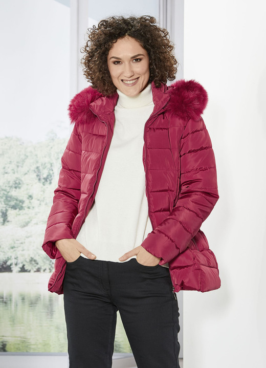 Jacken & Mäntel - Jacke mit abnehmbarem Kunstpelz-Besatz, in Größe 034 bis 052, in Farbe KARMINROT Ansicht 1
