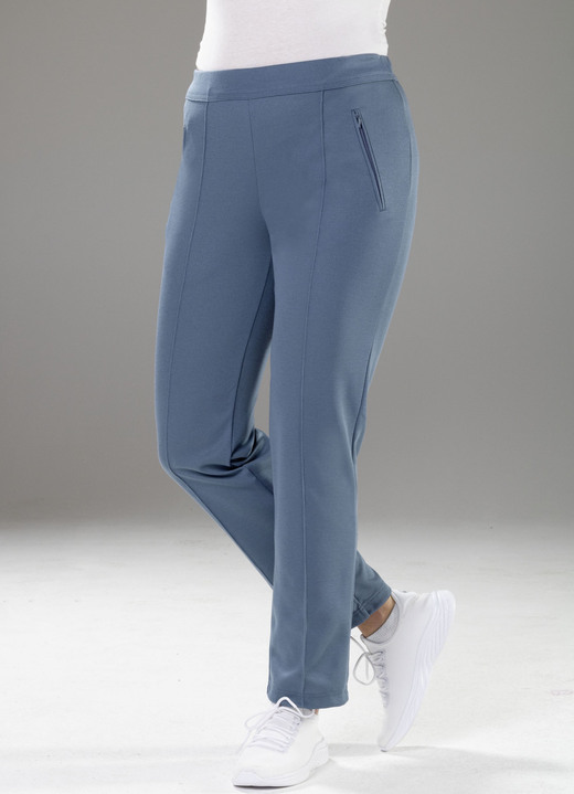 Freizeithosen - Freizeithose von «Athlet» in 4 Farben, in Größe 019 bis 052, in Farbe MITTELBLAU Ansicht 1