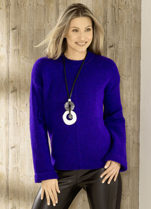 Langarm - Pullover in flauschig weichem Griff, in Größe L(44/46) bis XS(32/34), in Farbe ULTRAVIOLETT Ansicht 1