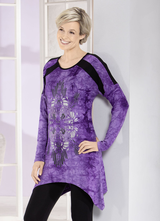 Langarm - Longshirt in aktueller Batik-Optik in 2 Farben, in Größe 038 bis 052, in Farbe LILA BATIK Ansicht 1