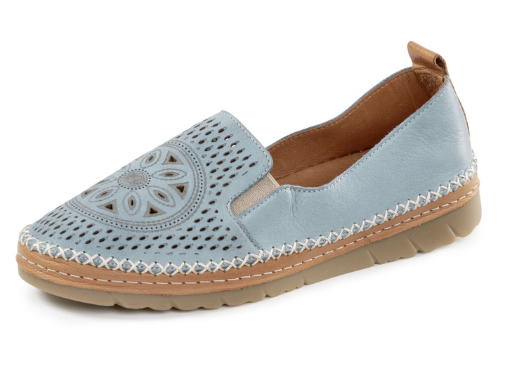 Slipper & Schnürschuhe - Gemini Slipper aus luftig perforiertem Nappaleder, in Größe 036 bis 042, in Farbe JEANS Ansicht 1