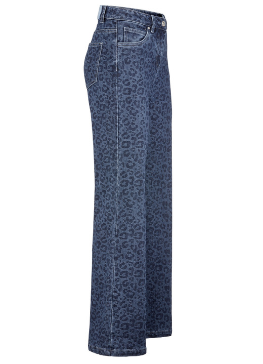Hosen mit Knopf- und Reissverschluss - Jeans in aktueller Leo-Dessinierung, in Größe 017 bis 050, in Farbe DUNKELBLAU Ansicht 1
