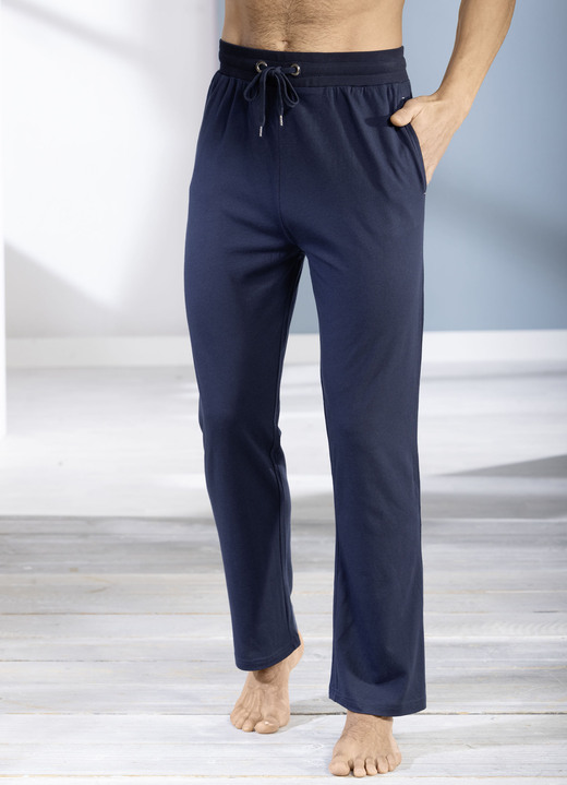 Pyjamas - Zweierpack Schlaf- und Freizeithosen, mit Modal, in Größe 046 bis 064, in Farbe 1X MARINE, 1X GRAFIT Ansicht 1