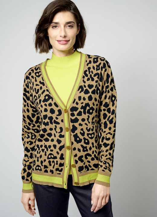 Strickjacken - Strickjacke mit Tierfell-Optik, in Größe 038 bis 052, in Farbe CAMEL-SCHWARZ-LIMETTE Ansicht 1