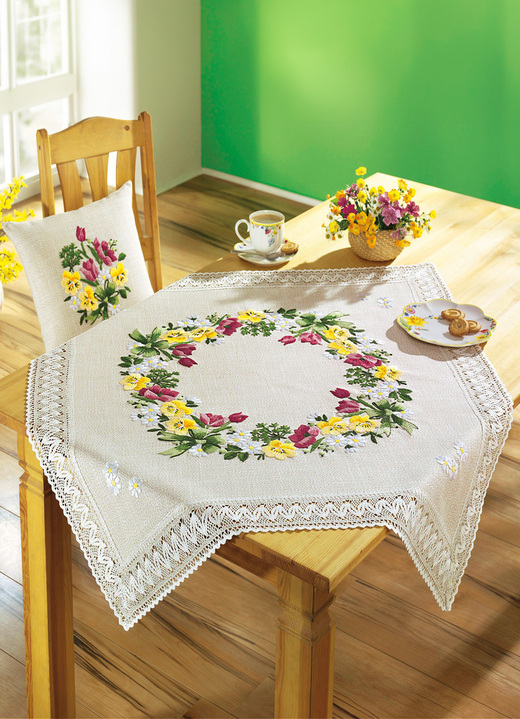 Heimtextilien - Schäfer Tisch- und Raumdekoration, in Größe 103 (Läufer, 50/100 cm) bis 404 (Kissenbezug,40/ 40 cm), in Farbe BUNT., in Ausführung Stickpackung