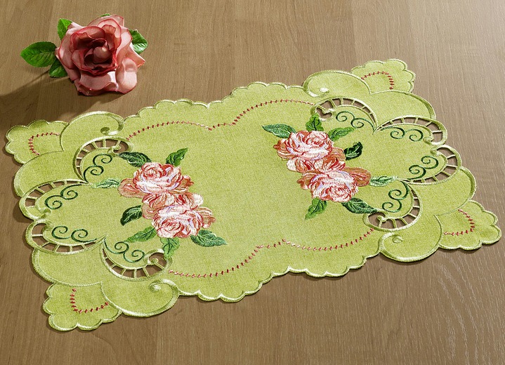 Heimtextilien - Aufwendig gearbeitete Accessoires, in Größe 101 (Deckchen, 35x 50 cm) bis 404 (Kissenbezug, 40x 40 cm), in Farbe GRÜN Ansicht 1