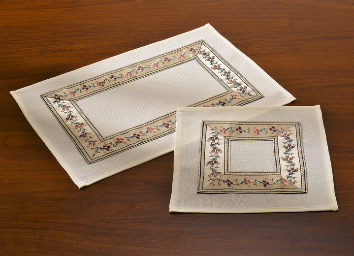 Heimtextilien - Stilvolle Tisch- und Raumdekoration mit  umlaufender Bordüre, in Größe 101 (Deckchen, 35x 50 cm) bis 404 (Kissenbezug, 40x 40 cm), in Farbe SEKT Ansicht 1