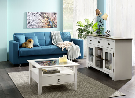 Klick-Klack-Sofa mit Dekokissen