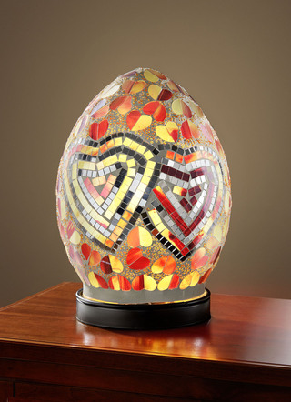 Tischlampe mit Mosaik aus Glasstücken