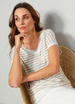 Shirt mit dekorativen Glanzgarn-Elementen 