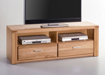 M&ouml;belprogramm mit Massivholzfronten 