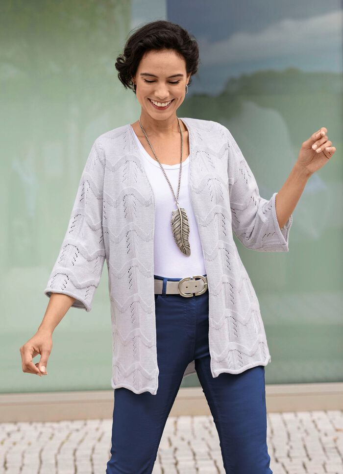 Strickjacke mit Mustermix im Wellendessin HELLGRAU