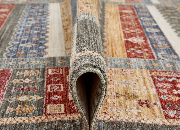 Br&uuml;cken und Teppiche mit Textil-R&uuml;ckseite GR&Uuml;N-MULTICOLOR