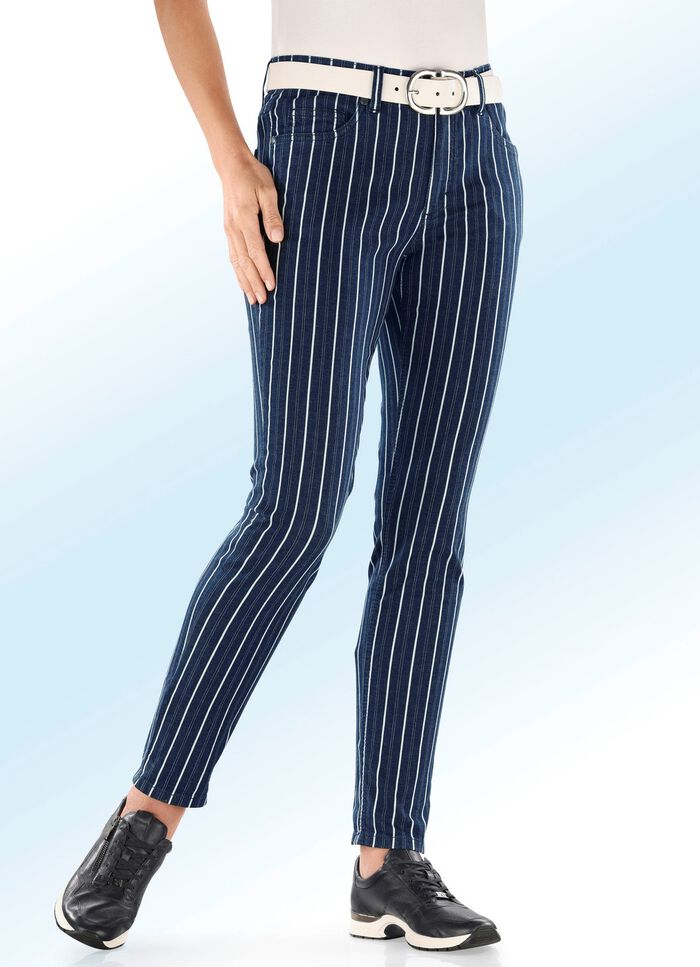 Jeans in aparter Streifendessinierung 