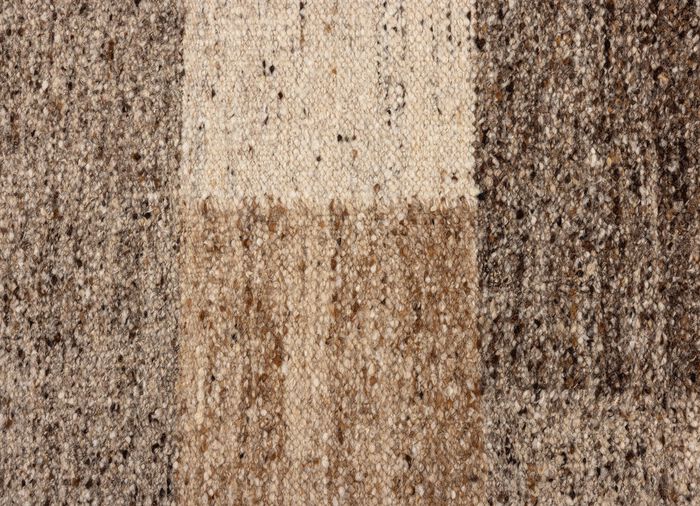 Br&uuml;cken und Teppiche aus Schurwolle 