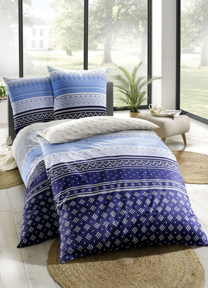 Bettwäsche-Garnitur in moderner Farbgebung