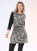 Tunika mit schwarzem G&uuml;rtel 