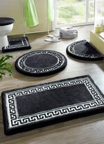 Badgarnitur mit M&auml;ander-Bord&uuml;re 