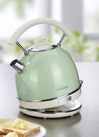 «Ariete» Wasserkocher in verschiedenen Farben 