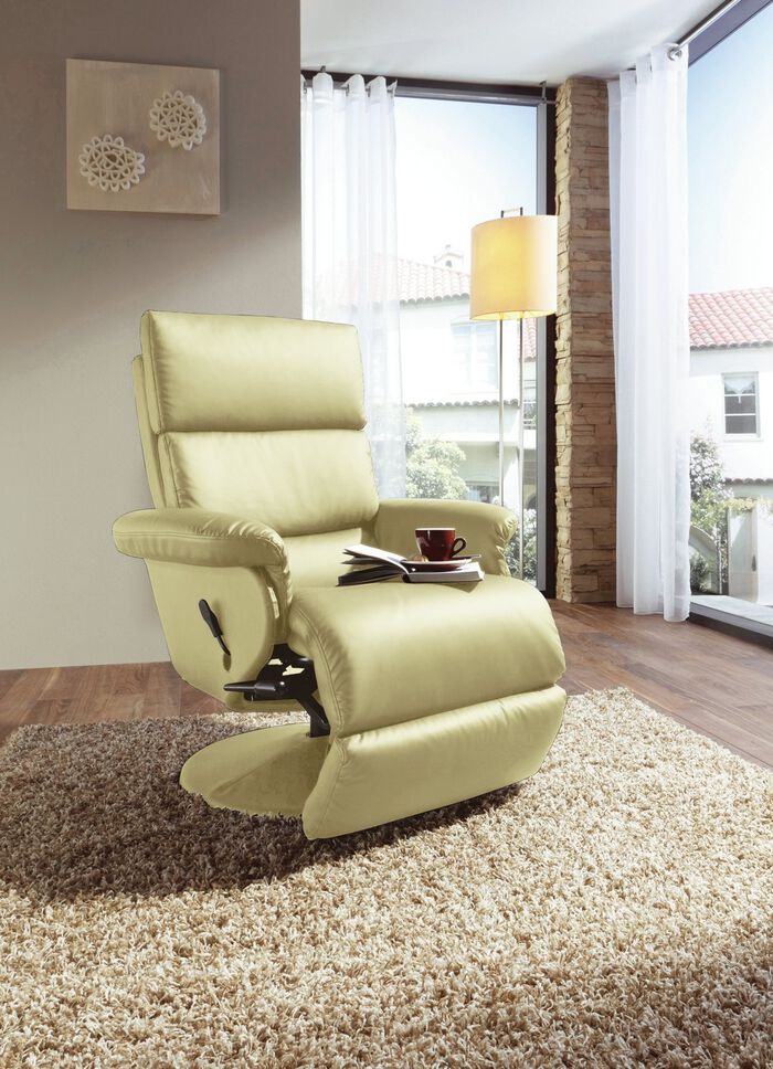Relax-Sessel in formsch&ouml;nen Design CREME