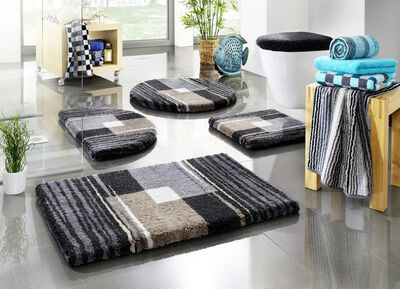 &laquo;GRUND&raquo; Badgarnitur in verschiedenen Farben 