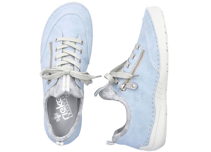 Rieker Schnürschuh aus floral bedrucktem Textilmaterial mit Metallicschimmer HELLBLAU-GRAU