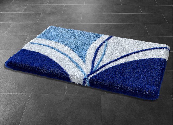 Geschmackvolle Badgarnitur mit rutschhemmender R&uuml;ckseite 