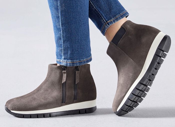 Bootie mit zwei Reissverschl&uuml;ssen GRAU