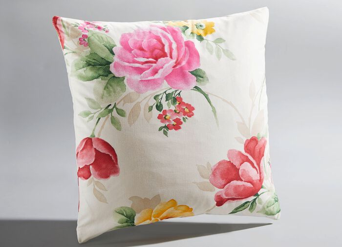 Tagesdecke und Kissenbez&uuml;ge mit Blumenmotiv NATUR-MULTI