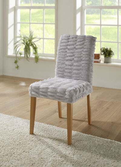 Stuhlbez&uuml;ge aus Fellimitat 