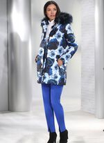 Jacke mit dekorativem Rosendessin 