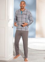 Pyjama mit Knopfleiste und aufgesetzter Brusttasche 