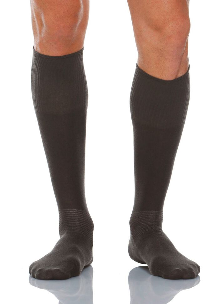 Diabetiker-Socken oder -Kniestr&uuml;mpfe 