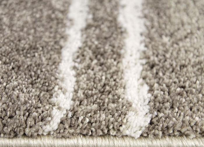 Br&uuml;cken und Teppiche mit fein gearbeiteter Bord&uuml;re BEIGE