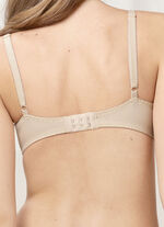 Triumph Amourette B&uuml;gel-BH mit Elastikspitze PUDER