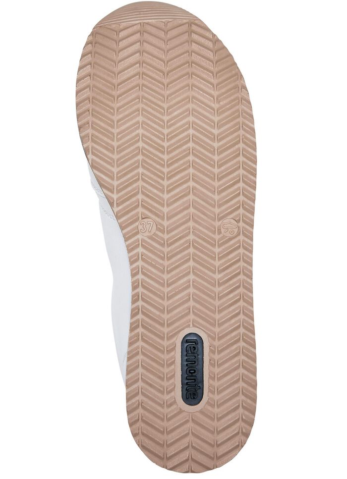 Remonte Sneaker im modischen Dessin 