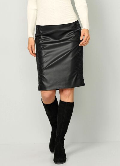 Rock mit sch&ouml;nen Ziersteppungen 