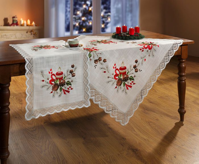 Raumdekoration mit festlichem Weihnachtsmotiv 