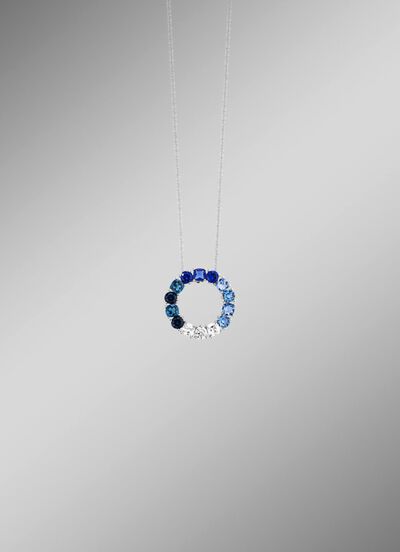 Anh&auml;nger mit synth. Zirkonia in Weiss und Blaut&ouml;nen 
