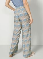 Hose mit farbharmonischem Druck 