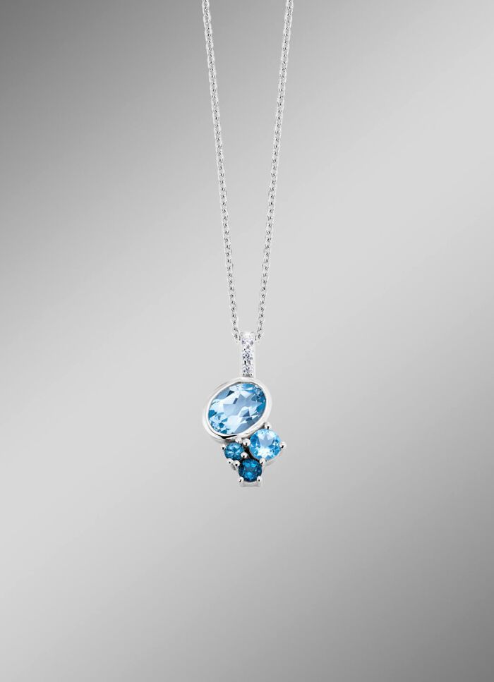 Anh&auml;nger mit Blautopas (beh.) und synth. Zirkonia 