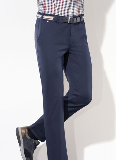 «Brühl»-Hose mit Gürtel in 3 Farben  «Brühl»-Hose mit Gürtel in 3 Farben