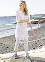 Tunika mit Lochstickerei 