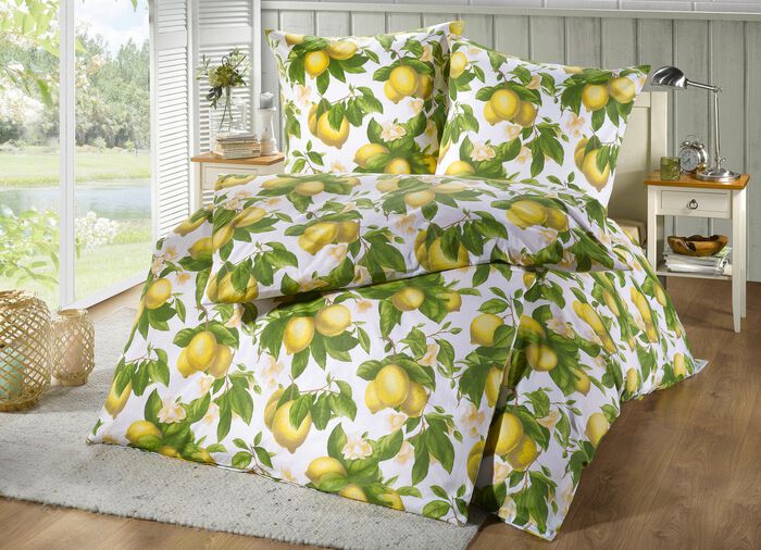 Beidseitig bedruckte Bettw&auml;sche-Garnitur mit Zitronen-Dessin 