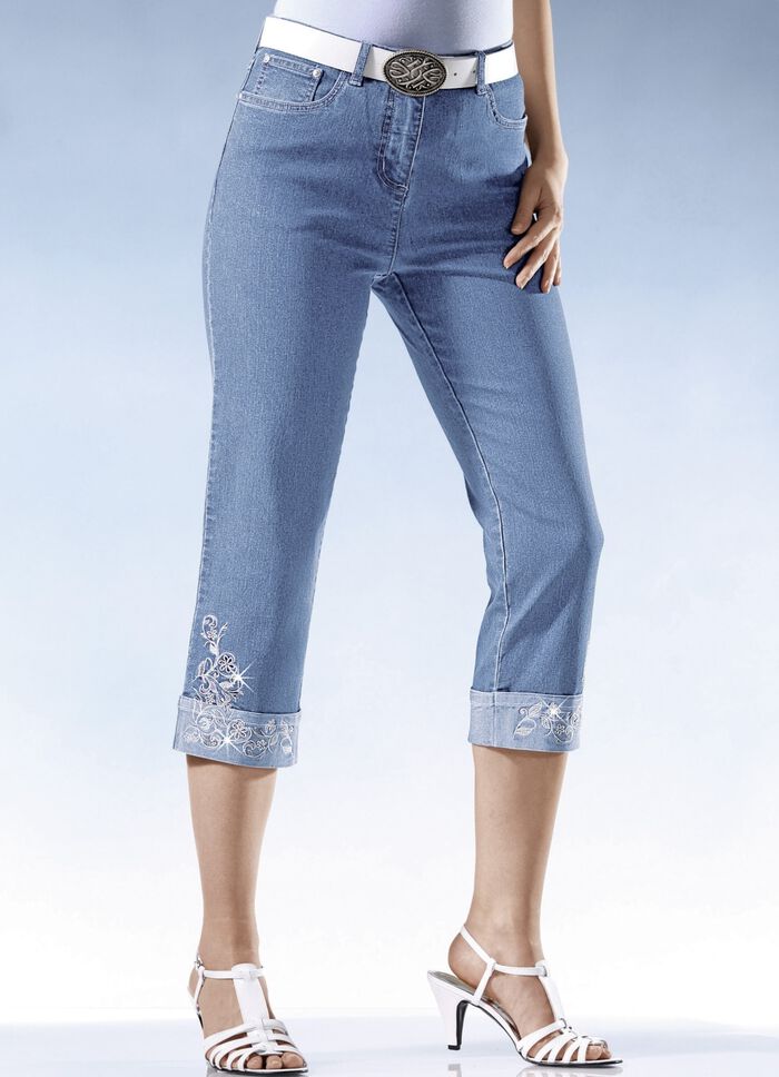7/8-Jeans mit floraler Stickerei 